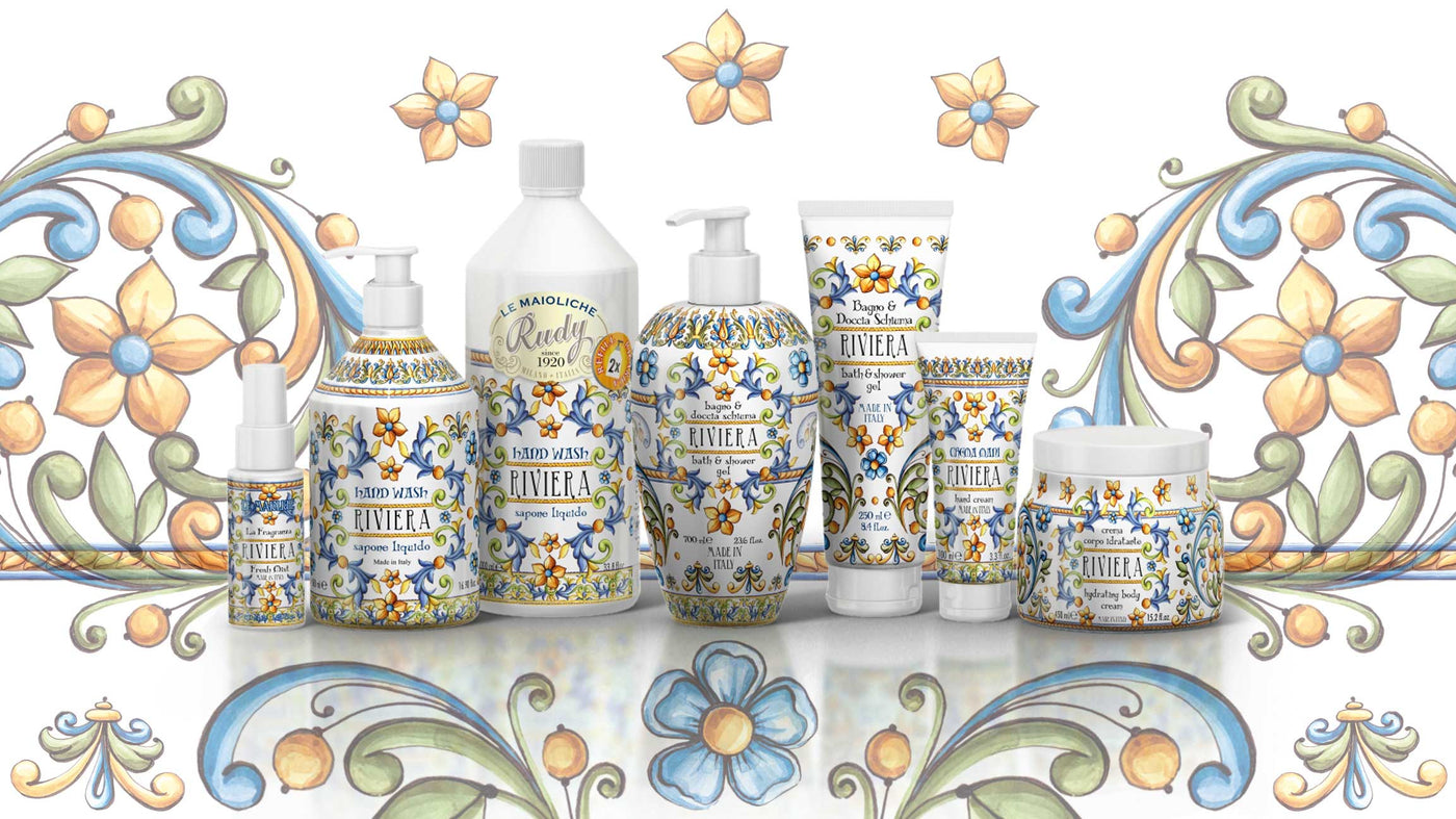 <b>Agua corporal perfumada de 150 mL</b></br>Efecto hidratante</br><i>Línea Riviera</i>